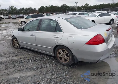 2006 Honda Accord 2.4 Ex из США, поврежденный, VIN 1HGCM55836A027503